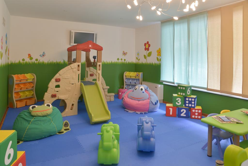 Hotel Vital Flora 4*