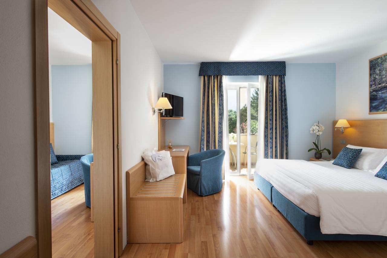 Hotel Vital Flora 4*